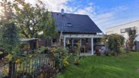 Großzügiges Familiendomizil! Junges, schönes Einfamilienhaus. Garten und Carport, ruhig in Groß Reken - Garten