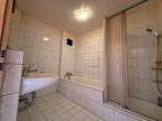 Charmante Dachgeschosswohnung mit Südbalkon – ideale Kapitalanlage oder perfektes Zuhause für Singles - Badezimmer