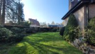 Familienoase! Schönes Einfamilienhaus mit großem Garten, 2 Garagen, gute, zentrumsnahe Lage in Borken - Garten