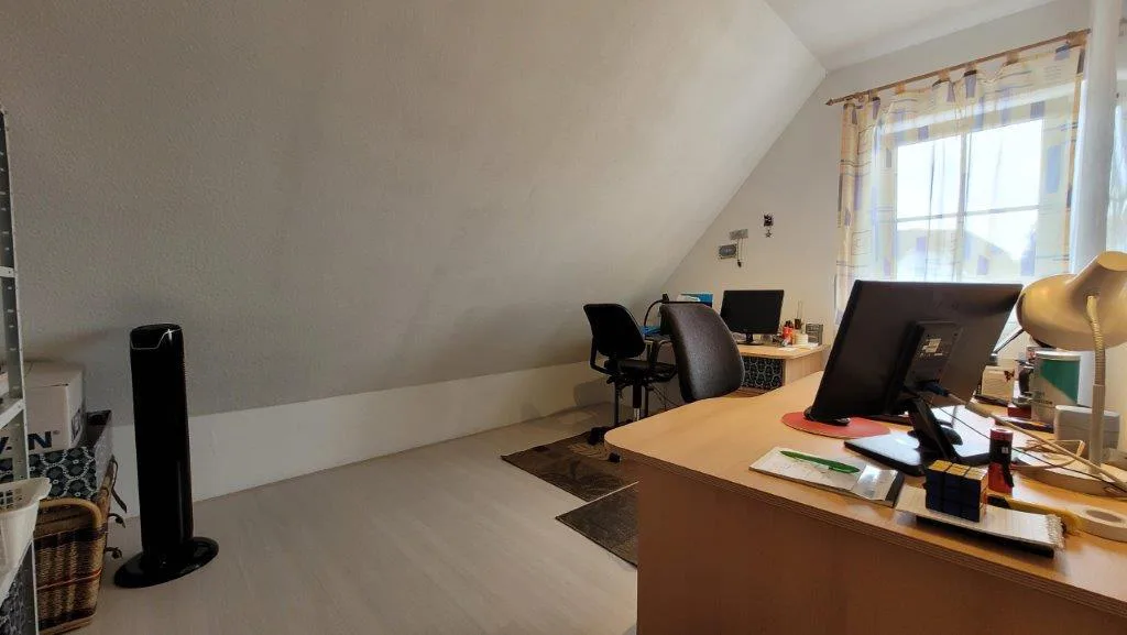 Büro / Schlafen