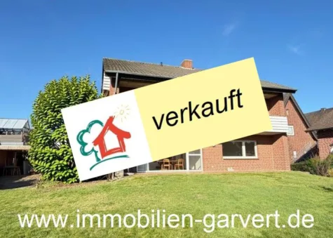 Drei-Familienhaus, großes Grundstück mit Erweiterungspotential und Doppelgarage in Bocholt-Mussum, 46395 Bocholt, Mehrfamilienhaus