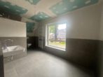 Vermietung – Neubau! Doppelhaushälfte mit Garten und Carport in ruhiger, stadtnaher Lage von Ahaus - Bad