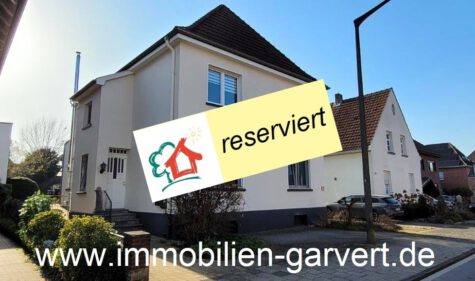 Großzügiges Einfamilienhaus mit Einliegerwohnung. Keller, Garage, Garten. Zentrumsnah in Borken, 46325 Borken, Einfamilienhaus