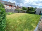Vermietung - Moderne Erdgeschoss-Wohnung mit Terrasse und Garten in einem 3-Familienhaus in Borken - Garten
