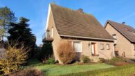 Einfamilienhaus über 60 trumpft auf! Gepflegt. Geräumig. Keller. Garage. Garten satt. Ruhig in Oeding - Ansicht