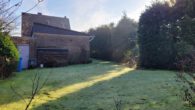 Einfamilienhaus über 60 trumpft auf! Gepflegt. Geräumig. Keller. Garage. Garten satt. Ruhig in Oeding - vorderer Garten