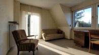Einfamilienhaus über 60 trumpft auf! Gepflegt. Geräumig. Keller. Garage. Garten satt. Ruhig in Oeding - Zimmer DG