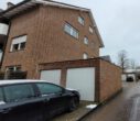 Maisonette! 3 Zimmer-Wohnung im 2. Ober-/Dachgeschoss mit Loggia und Garage, zentrumsnah in Borken - Garage
