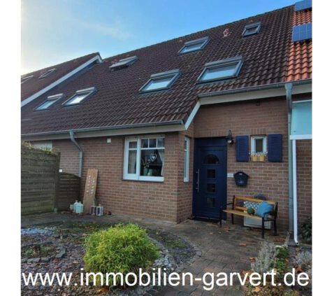 Familienplatz! Schönes Reihenmittelhaus mit Landhausflair, Garten und Carport, ruhig in Borken-Hovesath, 46325 Borken, Reihenmittelhaus