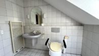 Zweifamilienhaus mit Garten, Balkon und Doppelgarage in Borken-Marbeck - DG-Bad