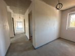 Neubau! Stadtnahe Penthouse-Wohnung mit Dachterrasse, Tiefgarage und Aufzug in Borken_A2451 - Flur